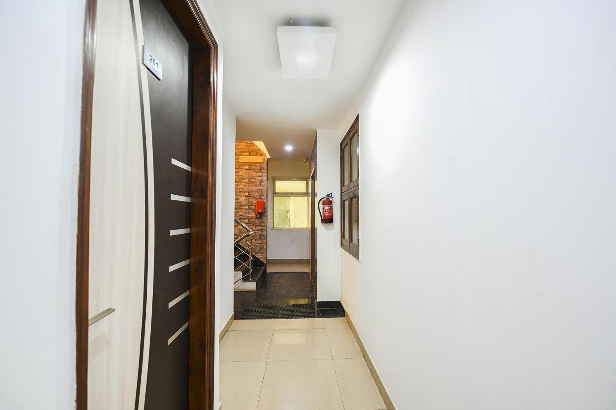 Fabhotel The Royal Residency Neu-Delhi Exterior foto